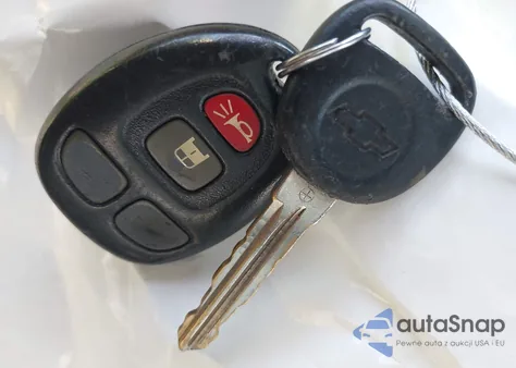 2014 Chevrolet Express 2500 Work Van z USA, uszkodzony, nr VIN 1GCWGFCA4E1198225